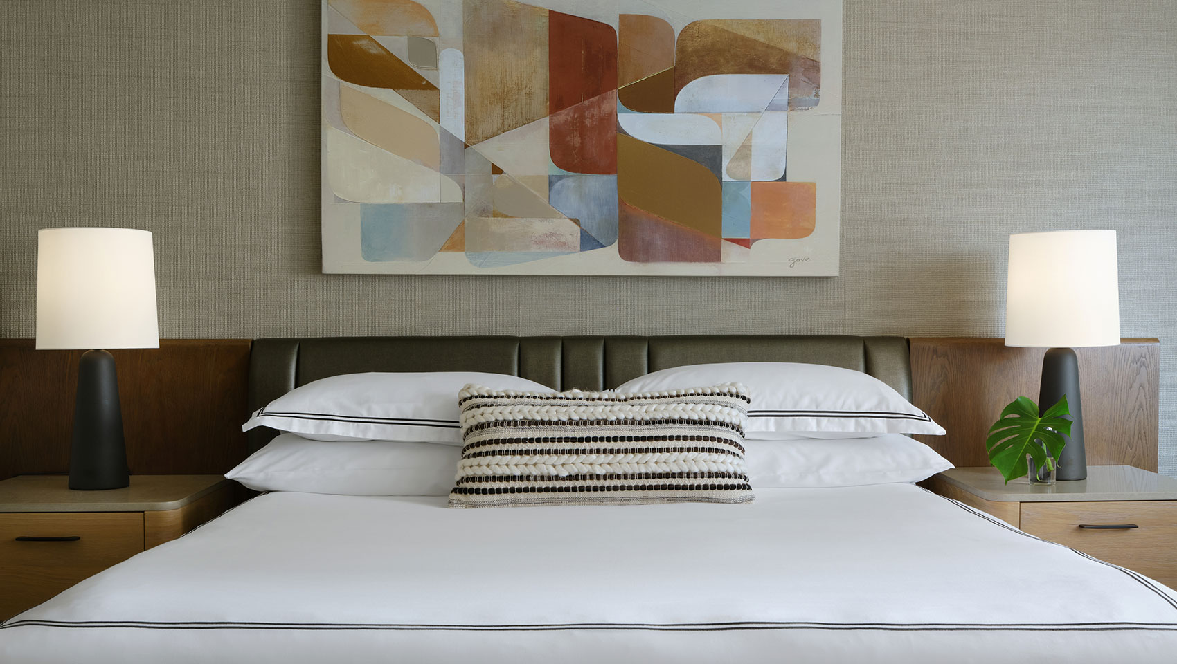 King Guestroom Bed and side tables at Kimpton Hotel Palomar Phoenix