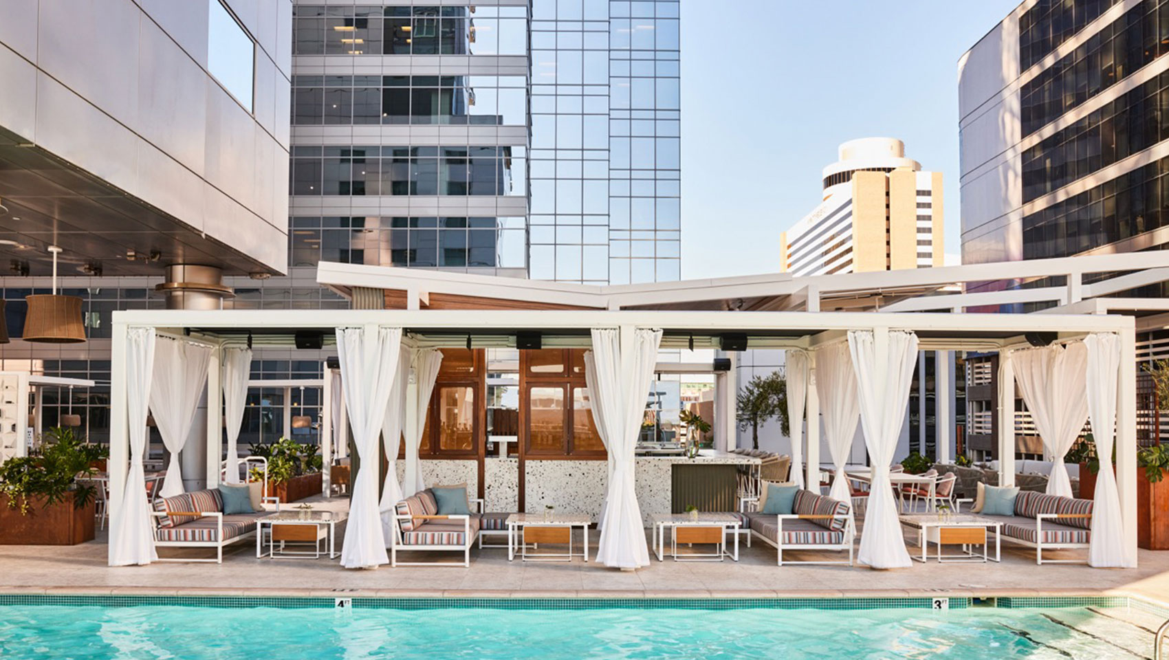 Kimpton Hotel Palomar Phoenix pool