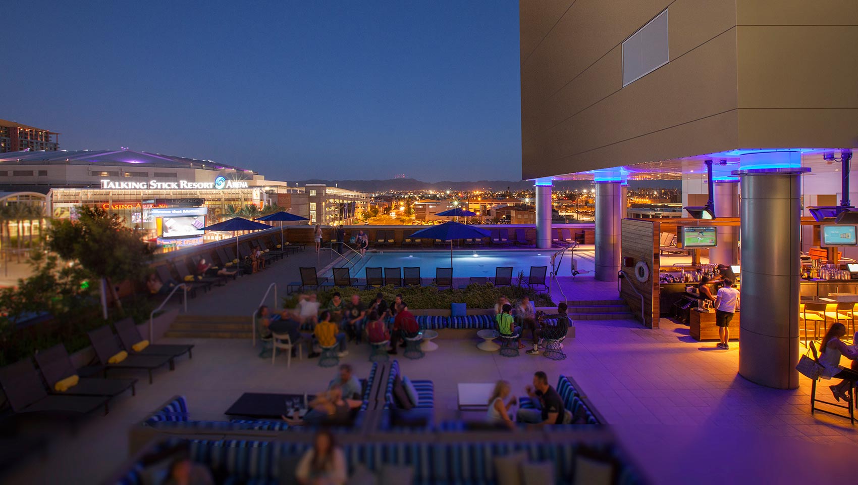 Downtown Phoenix Bars Kimpton Palomar Phoenix Cityscape